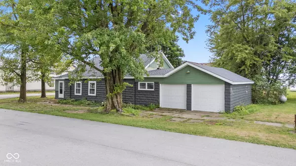 Kempton, IN 46049,201 W Colonial ST