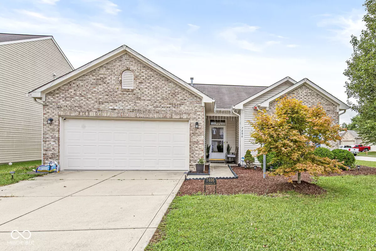 Indianapolis, IN 46221,7406 Graymont DR