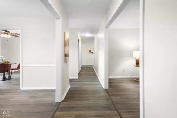Indianapolis, IN 46260,6504 Stony Ridge WAY ## 6504A
