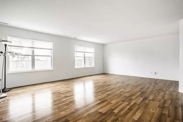 Westfield, IN 46074,963 Retford DR