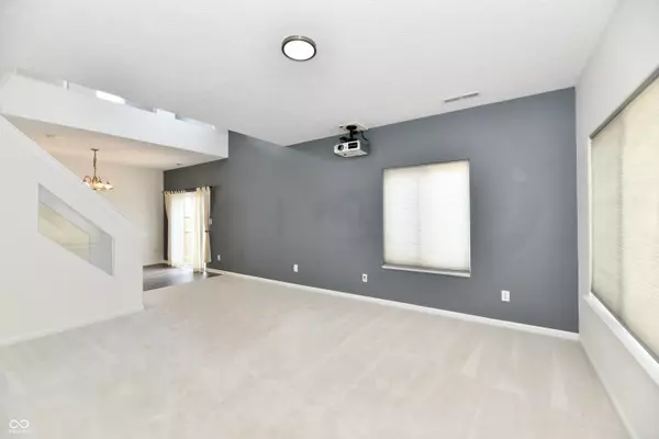 Greenwood, IN 46143,698 Pine Lake DR