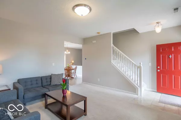Avon, IN 46123,8104 Oriole Point DR