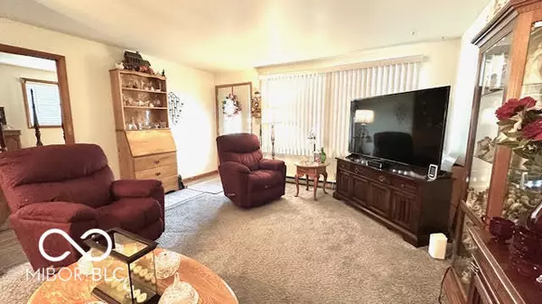 Columbus, IN 47201,2263 Wallace AVE