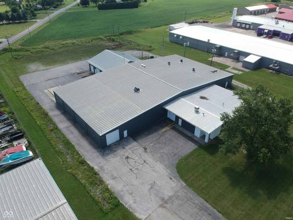 1810 Troy AVE, New Castle, IN 47362
