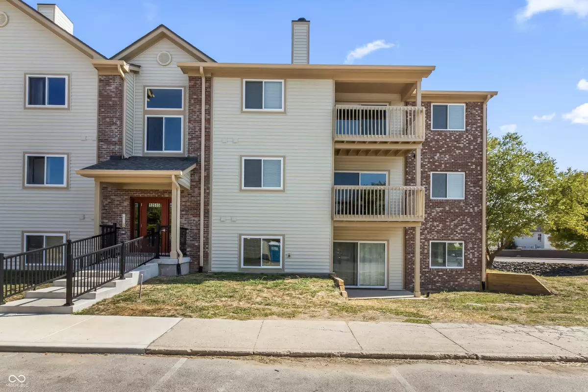 Carmel, IN 46032,12515 Timber Creek DR
