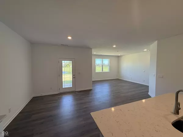 Danville, IN 46122,2076 Quail West DR