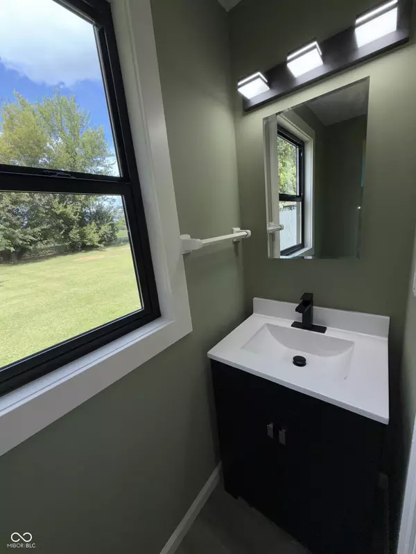 Anderson, IN 46012,3215 Alexandria PIKE