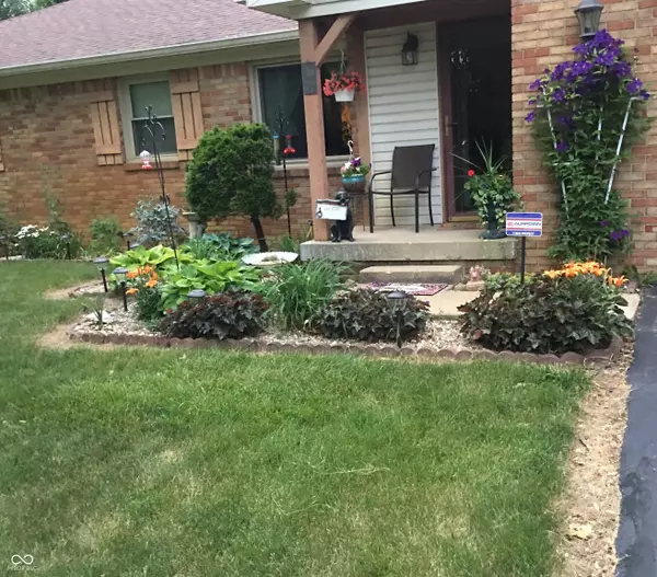 Avon, IN 46123,1270 Ledgewood LN