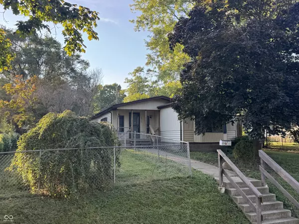 Attica, IN 47918,1103 S Brady ST