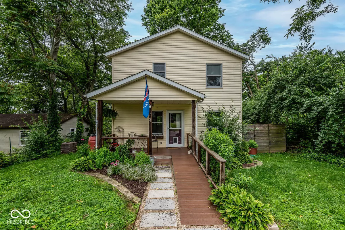 Bloomington, IN 47404,724 N Lindbergh DR