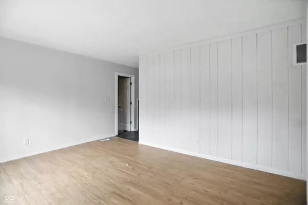 Indianapolis, IN 46226,6672 E 43rd PL
