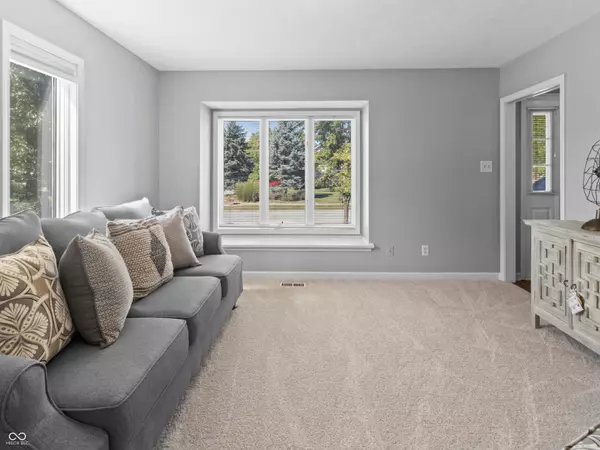 Indianapolis, IN 46236,11611 Capistrano DR