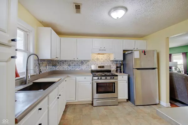 Indianapolis, IN 46203,1602 Harlan ST