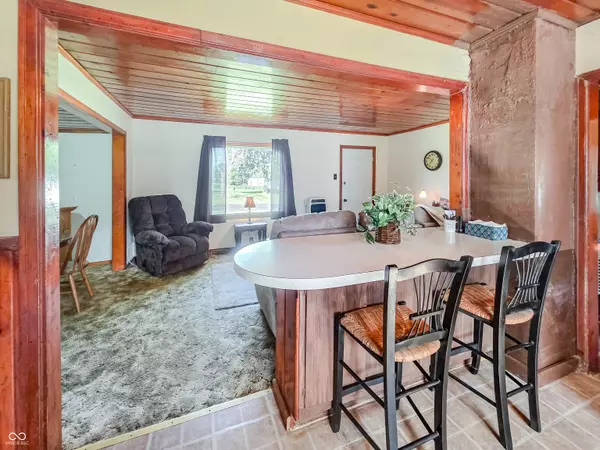 Linton, IN 47441,291 S State Road 59