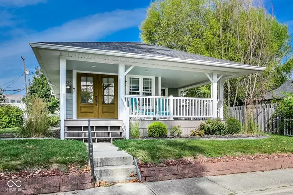 Carmel, IN 46032,220 1st AVE SE