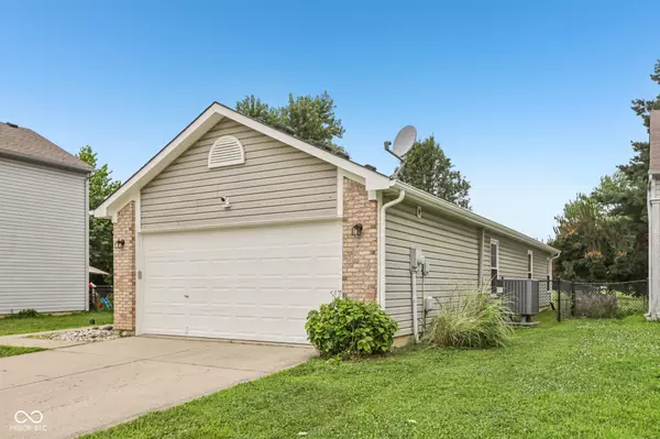 Indianapolis, IN 46237,4704 Whitview LN