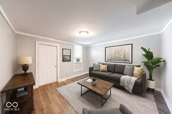 Columbus, IN 47201,930 Union ST