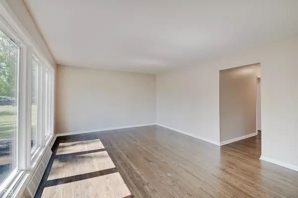 Indianapolis, IN 46227,2224 Fairhope DR