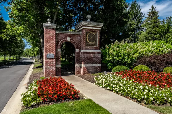 Westfield, IN 46074,809 Stockbridge DR