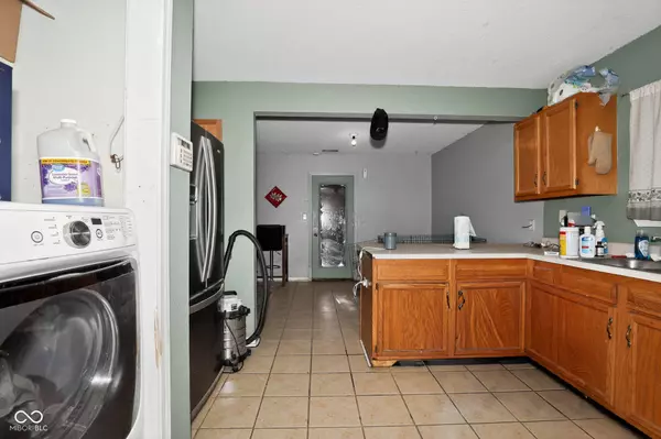 Greenfield, IN 46140,181 Woodstream CT