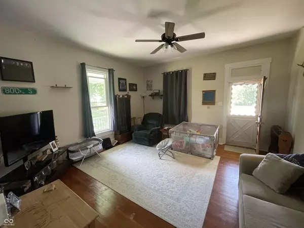 Clay City, IN 47841,503 Front ST