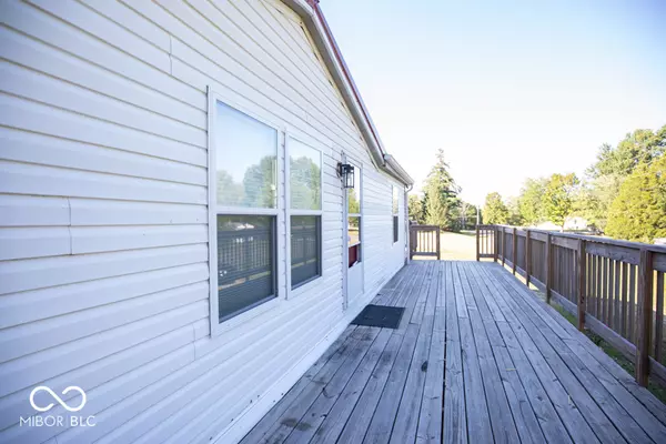 North Vernon, IN 47265,2468 Country Manor W