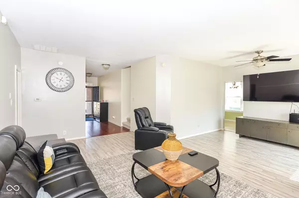 Indianapolis, IN 46214,7957 Midlothian WAY