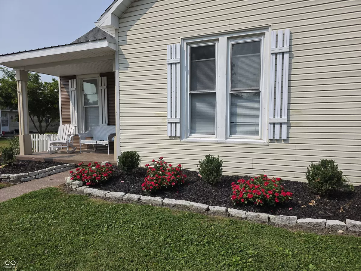 Greensburg, IN 47240,409 N Carver ST