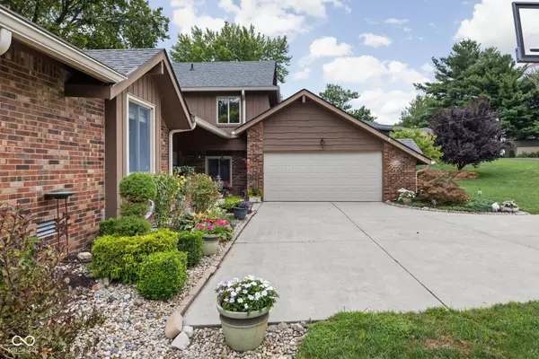 Greenwood, IN 46143,148 Plaza Granda ST