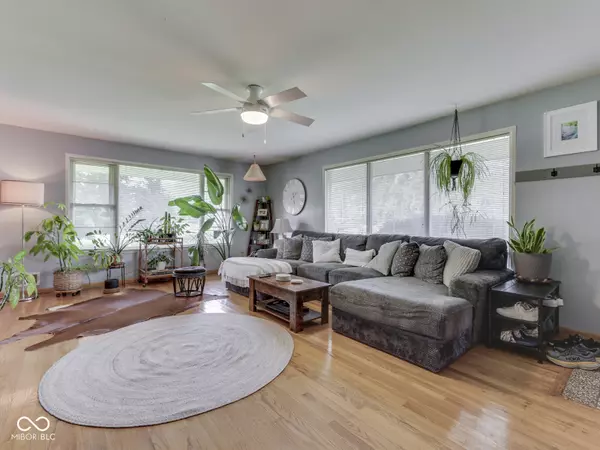 Greenwood, IN 46142,399 N Us Highway 31 N