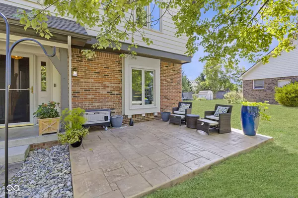 Carmel, IN 46032,119 E Laredo WAY S