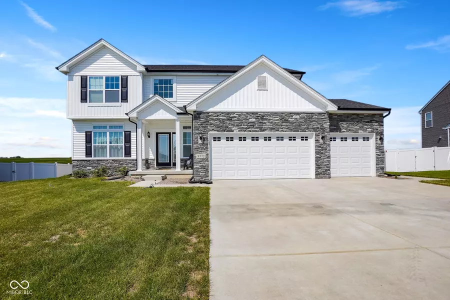 8772 Potomac WAY, Lowell, IN 46356