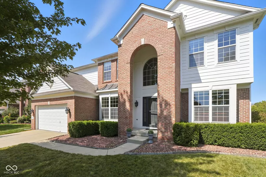 2176 Mustang Chase DR, Carmel, IN 46074