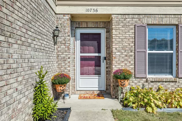 Indianapolis, IN 46259,10736 Crackling DR