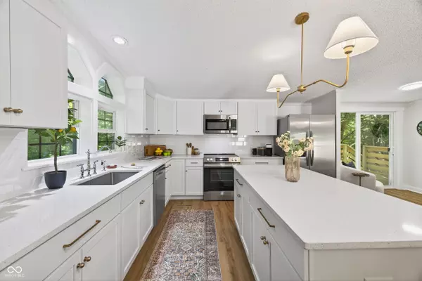 Bloomington, IN 47408,469 E Fawn Ridge TRL