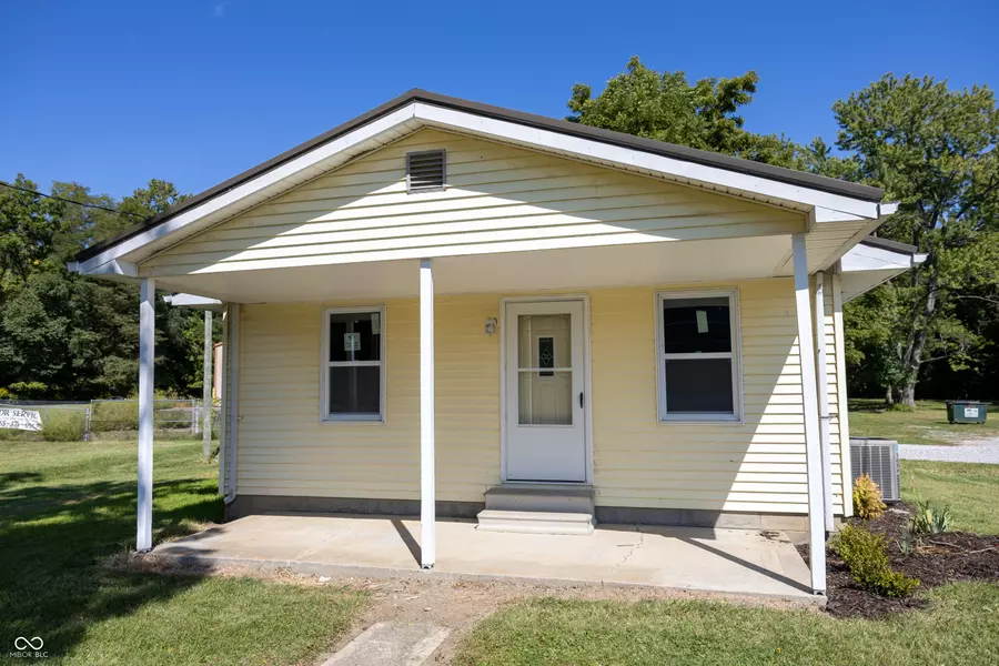 904 Covington ST, Crawfordsville, IN 47933