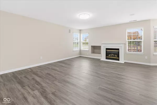 Westfield, IN 46074,17002 Troy LN