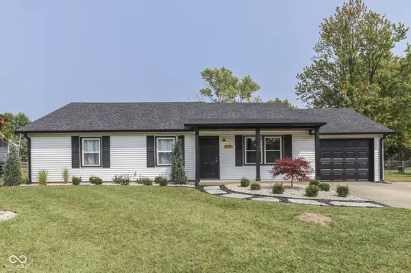57 Oakden CT, Whiteland, IN 46184