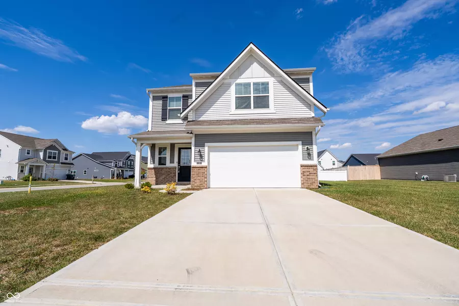 76 Fernleaf DR, Whiteland, IN 46184