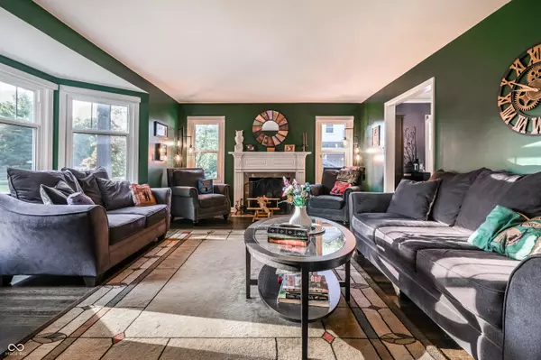 Indianapolis, IN 46220,5944 Crestview AVE