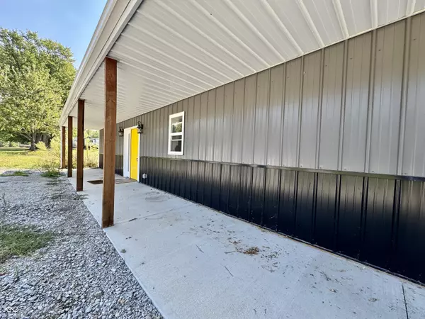 Seymour, IN 47274,8920 N County Road 675 E