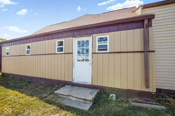 Jamestown, IN 46147,7154 S 325 W