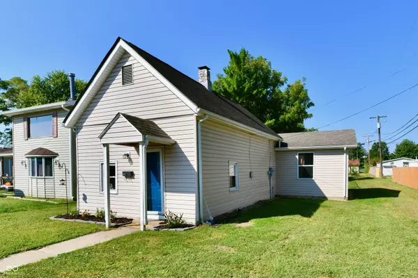 606 S Pleasant ST, Edinburgh, IN 46124