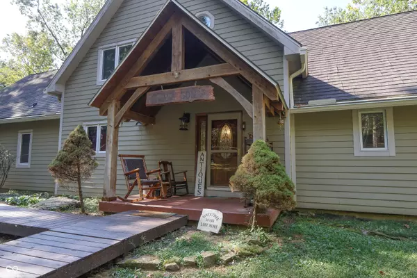 Nashville, IN 47448,9007 Agate AVE