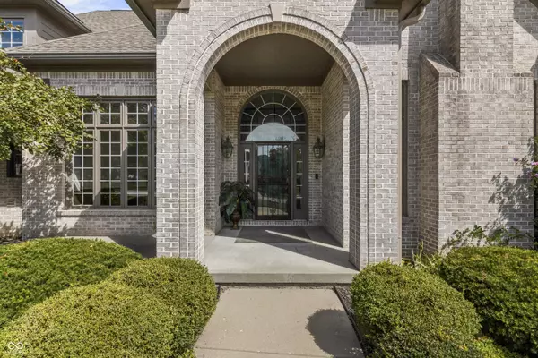 Carmel, IN 46032,2444 Laurel Lake BLVD