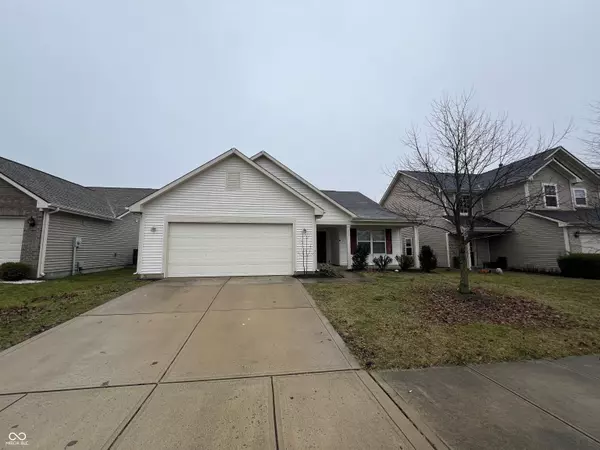 1047 Swinton WAY, Westfield, IN 46074