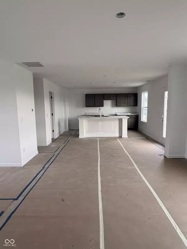 Shelbyville, IN 46176,1935 White Oak LN