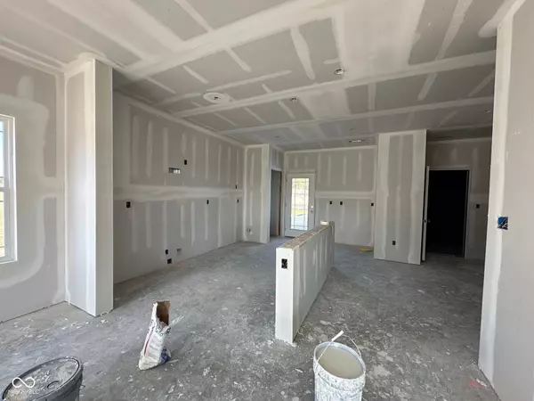 Greenfield, IN 46140,187 Springfield XING