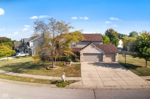 Indianapolis, IN 46259,7913 Meadow Bend LN