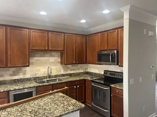 Carmel, IN 46032,1002 Cavendish Dr
